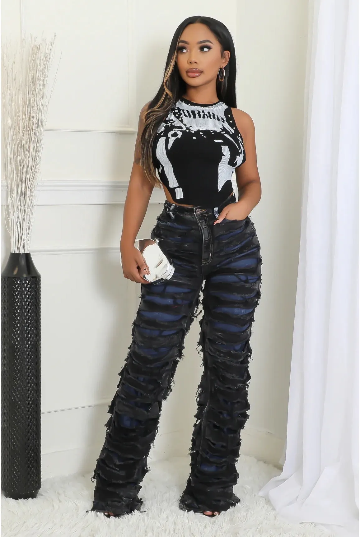 Tamika.....Total Distressed Jeans